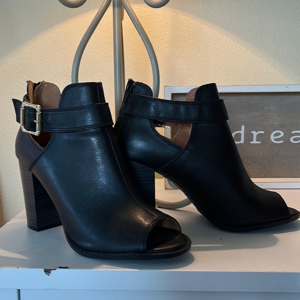 Black strapped ankle boots